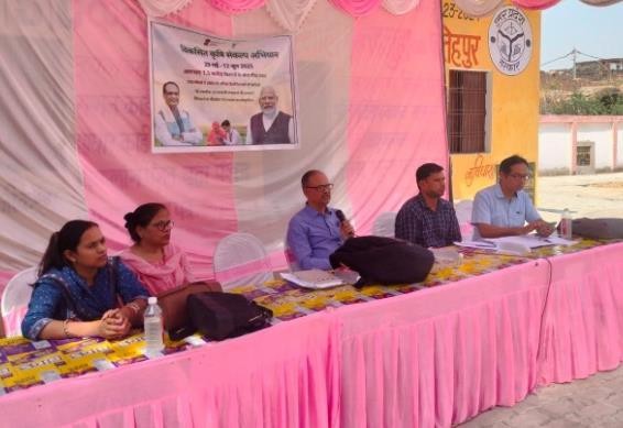 Village meeting / Kisan Goshti